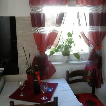 Delux Vele * Split